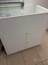 Espositore/ vetrina