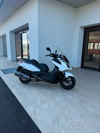 Kymco downtown 300