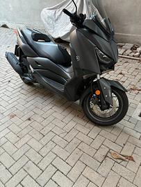 Yamaha X-Max 125 - 2023