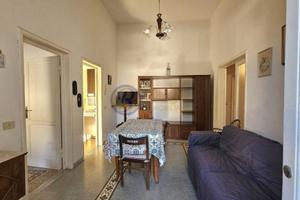Villa di 120 m² con più di 5 locali a Camaiore