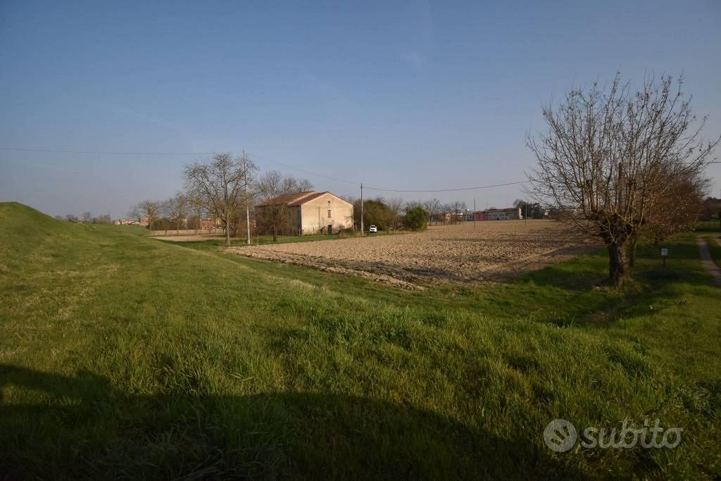 Rustico / Casale di 589 m² con più di 5 locali e b - Vista 5