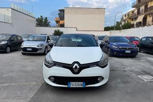 Renault Clio 1.5 DIESEL 90CV 2015
