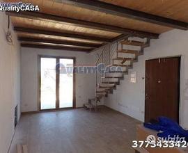 Appartamento bilocale in duplex a chiaravalle