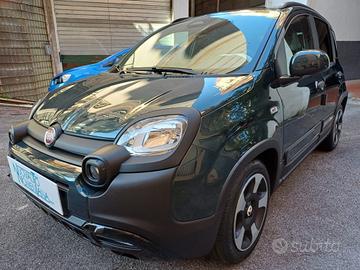 FIAT Panda Pandina Cross 1.0 FireFly Hybrid 5°P
