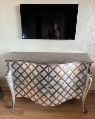 Madia elegante stile classico