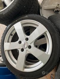 Cerchi in lega Dezent 16 pollici, centraggio Fiat