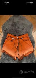 Shorts MSGM arancio usati pochissimo
