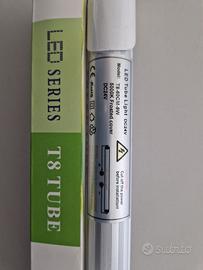 Tubo led 24 v.d.c 6500 k 9W nuovo