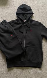 Tuta nuova mai messa zero difetti