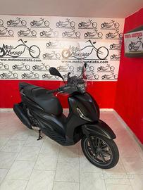 Piaggio Beverly 300 HPE