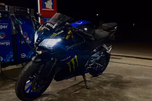Yamaha r 125