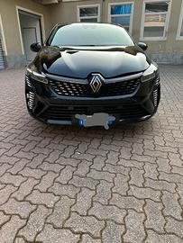 Renault Clio 1.6 e - tech hybrid 143 cv