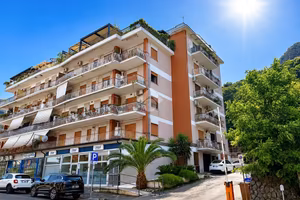 4 LOCALI A CASSINO
