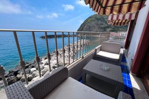 BILOCALE SUL MARE a Sant'Angelo (ISCHIA)