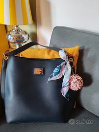 Borsa in ecopelle blu Camomilla 