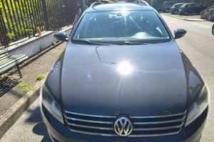 Passat Variant Hihline  2.0 - 130 cv anno 2011