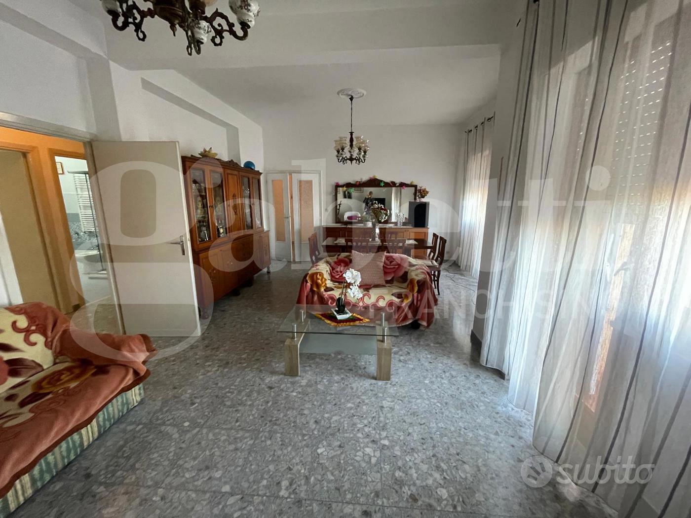 Apartment in Gaeta, Latina - Vista 4
