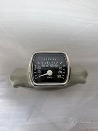 Supporto con Contachilometro  vespa faro basso