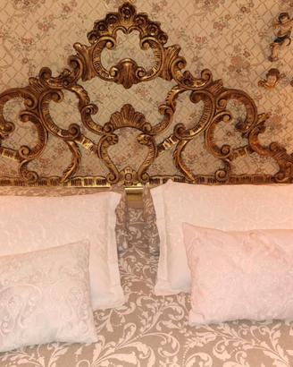 Spalliera in legno intagliato – Stile barocco