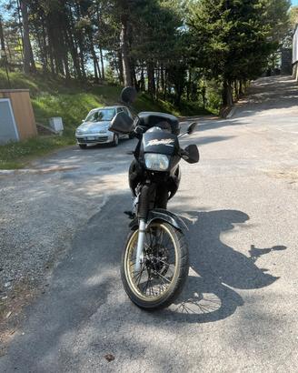 Honda dominator 650 motore rifatto a 50000 km. Fuz