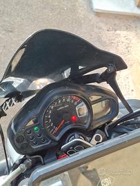 Suzuki sfv650 Gladius 