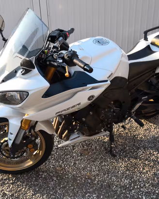 Yamaha Fazer 800