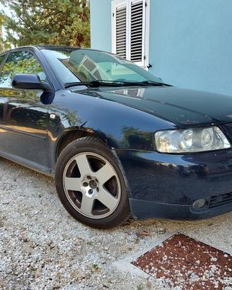 AUDI A3 09/2002 - 1.9 TDI 130CV – Ambition