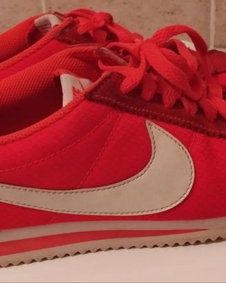 Nike Cortez rosse