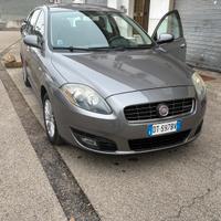 Fiat Croma 1.9 Multijet Emotion