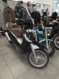 Piaggio Beverly 300 i.e.2014 VALUTO PERMUTA E FINA