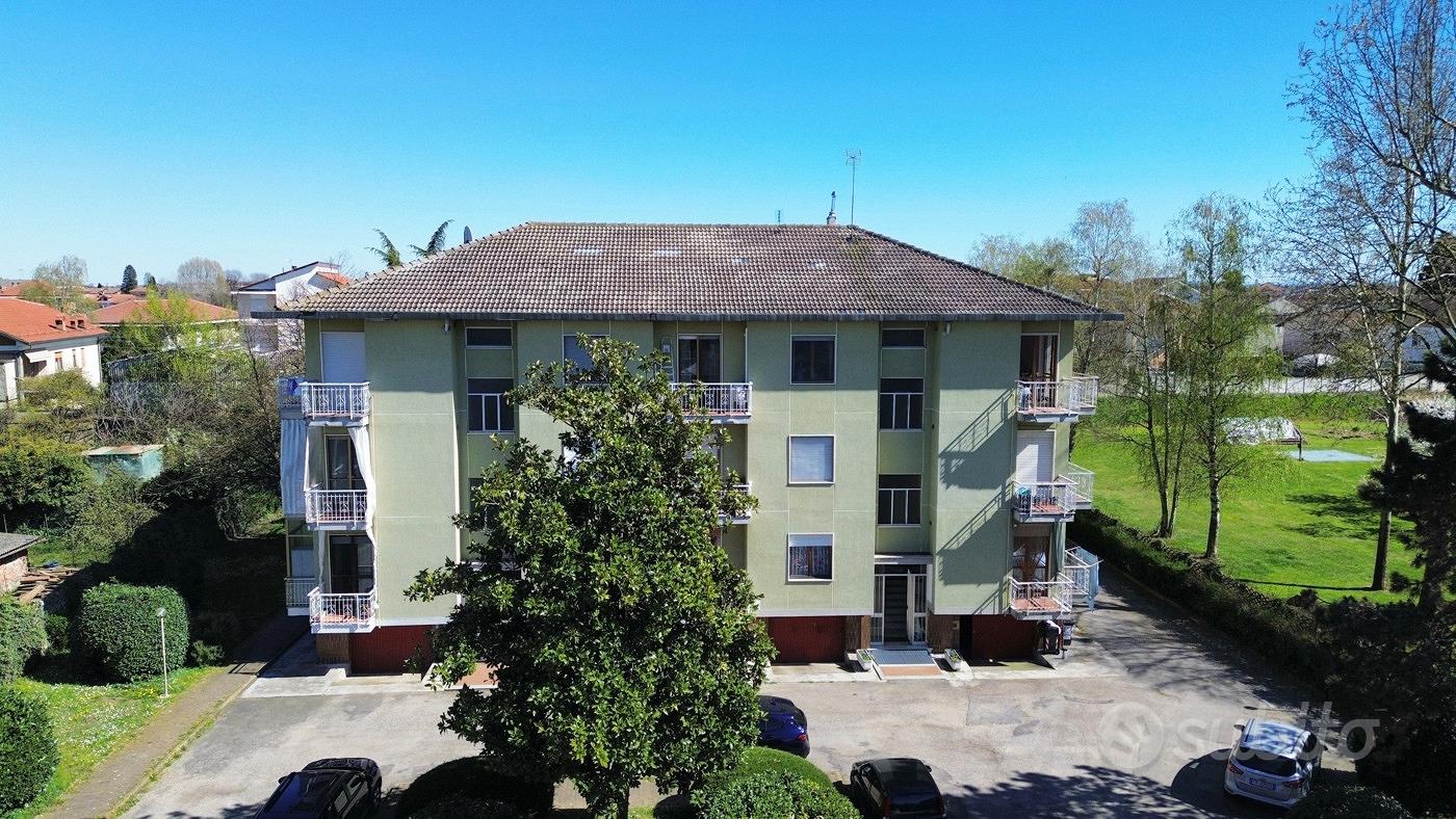 Apartment in Poirino, Torino - Vista 2