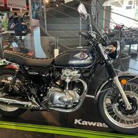 KAWASAKI W 800