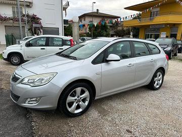 OPEL Astra 1.4 Turbo 140CV Sports Tourer GPL Tech