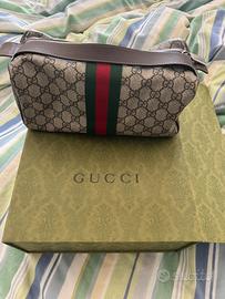 Pochette Gucci originale con dustbag