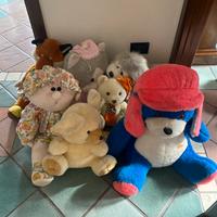 Giocattoli e pupazzettiregalo vari