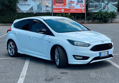 Ford Focus 1.0 ecoboost Titanium s&s 125cv