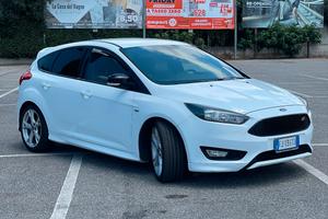 Ford Focus 1.0 ecoboost Titanium s&s 125cv