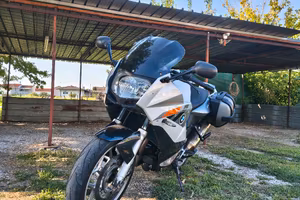 BMW F800ST