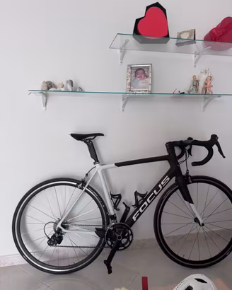 Bici da corsa Focus Cayo