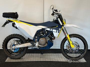 Husqvarna 701 Enduro ACCESSORIATA