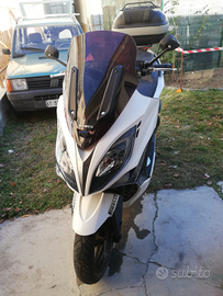 Kymco xciting 400i bianco