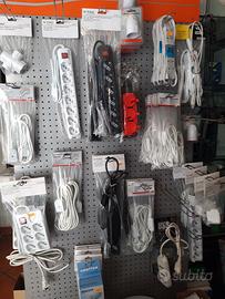 Multiprese e altro materiale elettrico