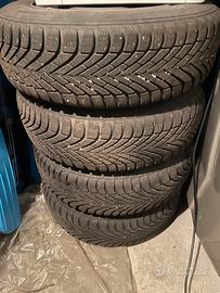 Pirelli winter cinturato 195/65 r15 91t