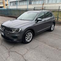 VW Tiguan 2.0 tdi euro 6d garanzia