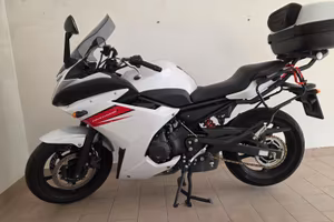 Yamaha XJ6 Diversion