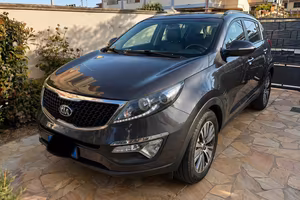 KIA SPORTAGE HIGH TECH