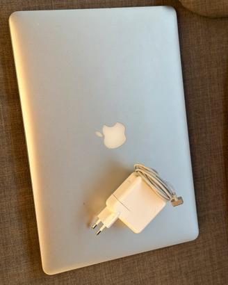 Apple MacBookPro 15" 2014 A1398 i7 non funzionante