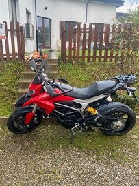 Ducati hypermotard 821