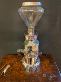 Macinacaffe macinadosatore Quick mill per bar