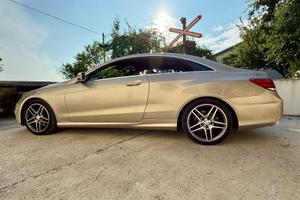 Mercedes-Benz E Coupe 200 -C207 Premium AMG